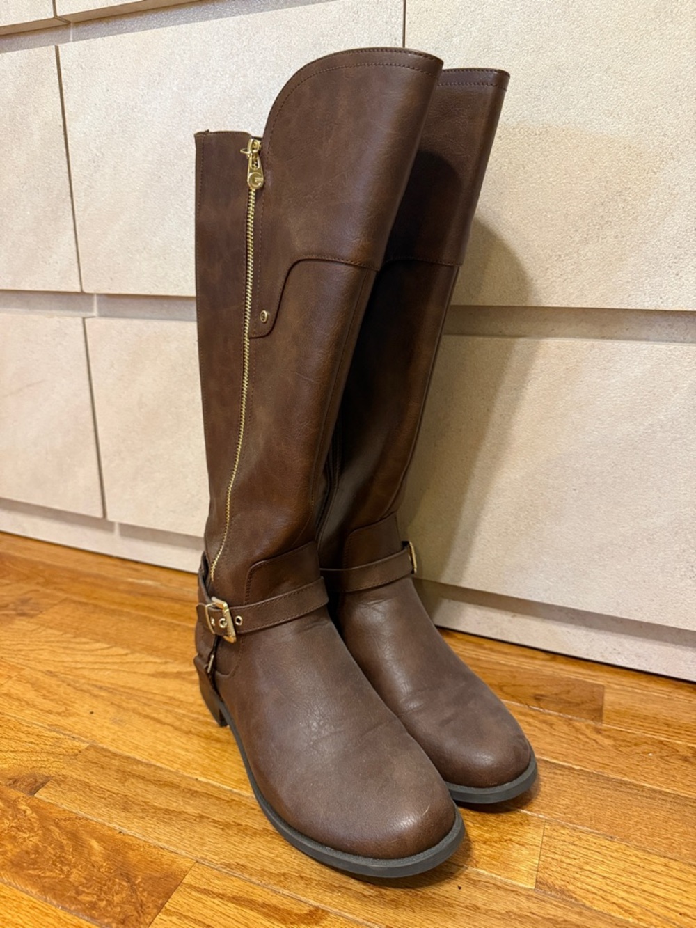 Size 11 Guess Women's Tall Brown Riding Boots